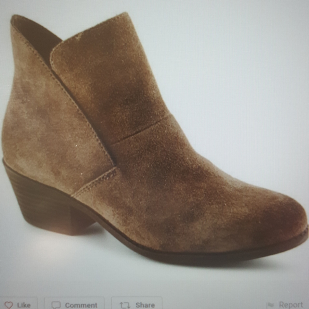 Me Too ZALE Suede Booties Ankle Boots Sz 8.5M